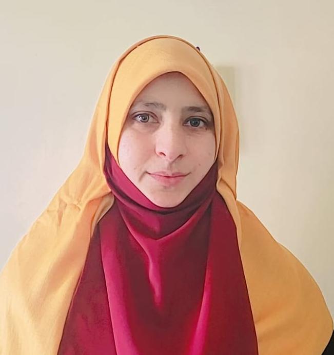 Ms. Ishrat Amin